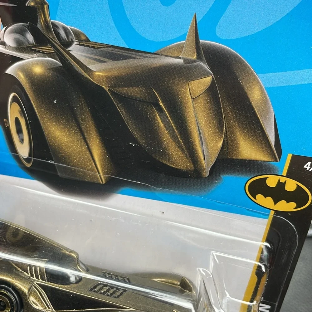COPY - Batman Batmobile Hot Wheels 2023 Batman Collection Brave & the Bold Car …